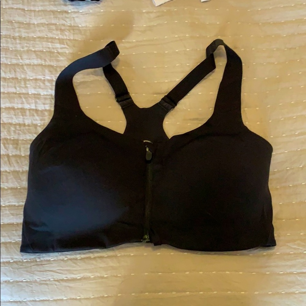 Lululemon high impact sports bra
